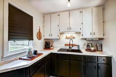 Kitchen - 1913 Westgate Rd, Springfield, OH 45504 photo 1 of 5