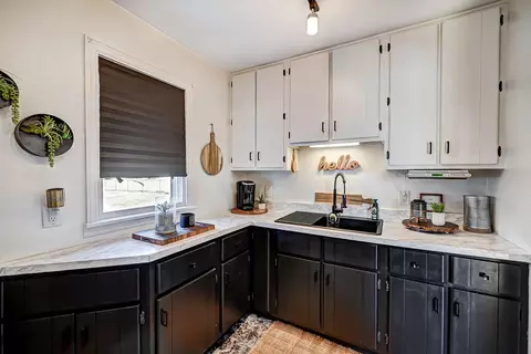Kitchen - 1913 Westgate Rd, Springfield, OH 45504 photo 2 of 5