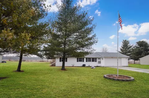 3168 Mcmecham Rd, Greenville, OH 45331
