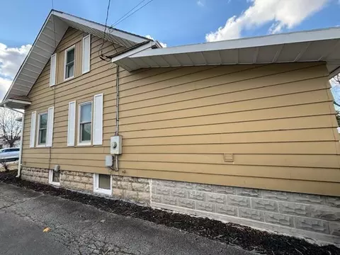 Exterior - 316 E Plum St, Coldwater, OH 45828 photo 4 of 6