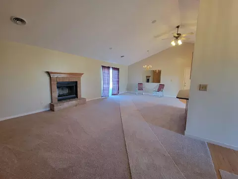 Living - 4525 Selma Pike, Springfield, OH 45502 photo 1 of 3
