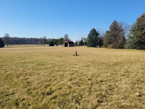 Exterior - 4525 Selma Pike, Springfield, OH 45502 photo 6 of 8