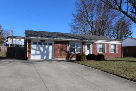 326 Marion Dr, Greenville, OH 45331