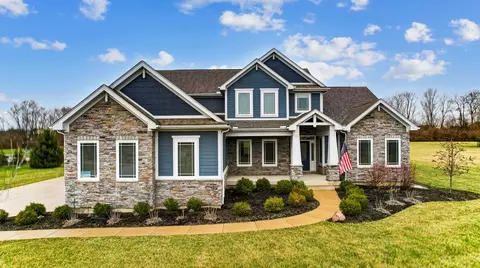 8403 Waynesboro Way, Waynesville, OH 45068