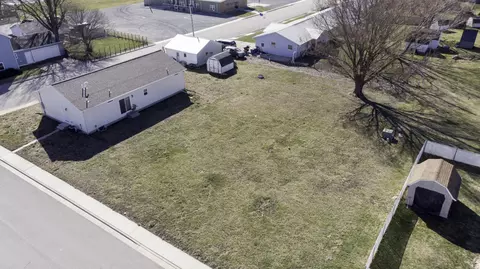203 Shelby St, Jackson Center, OH 45334
