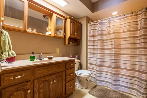 Bath - 217 Edgewood St, Sidney, OH 45365 photo 1 of 2