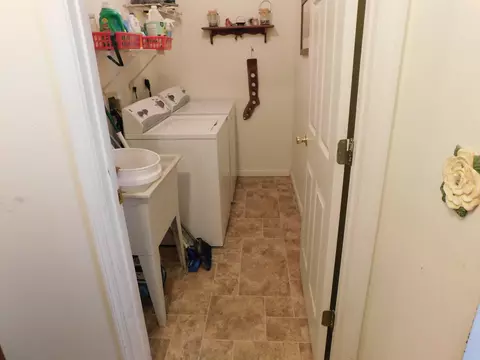 405 S Wall St, Covington, OH 45318 photo 35