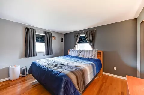 Bedroom - 1615 Ridgeway Dr, Springfield, OH 45506 photo 4 of 9