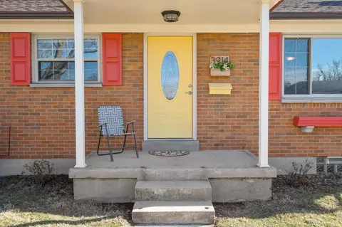 Exterior - 3914 Maryknoll Dr, Kettering, OH 45429 photo 11 of 13