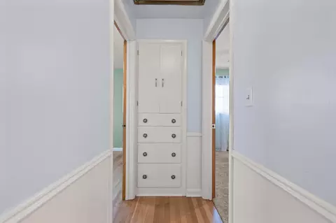 Entry Way - 3914 Maryknoll Dr, Kettering, OH 45429 photo 2 of 3
