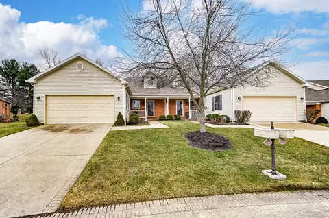 1823 Golfview Dr, Springfield, OH 45502 photo 2