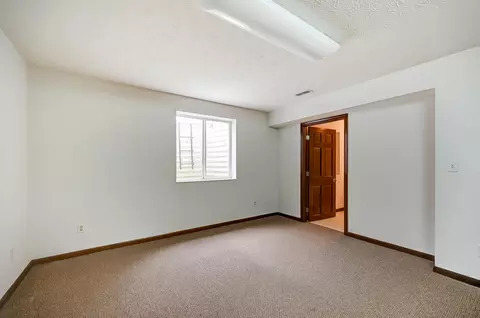 1823 Golfview Dr, Springfield, OH 45502 photo 40