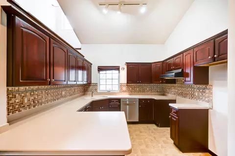 1823 Golfview Dr, Springfield, OH 45502 photo 13