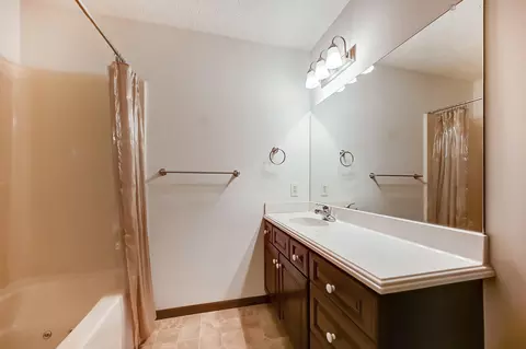 1823 Golfview Dr, Springfield, OH 45502 photo 29
