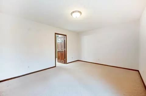 1823 Golfview Dr, Springfield, OH 45502 photo 21