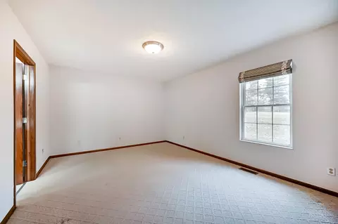 1823 Golfview Dr, Springfield, OH 45502 photo 20