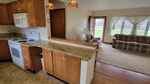 Kitchen - 2151 Fairfield Pike, Springfield, OH 45502 photo 2 of 6