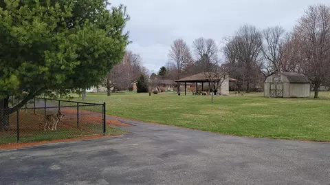 Exterior - 2151 Fairfield Pike, Springfield, OH 45502 photo 23 of 25