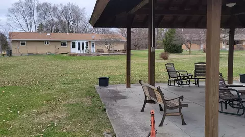 Exterior - 2151 Fairfield Pike, Springfield, OH 45502 photo 15 of 25