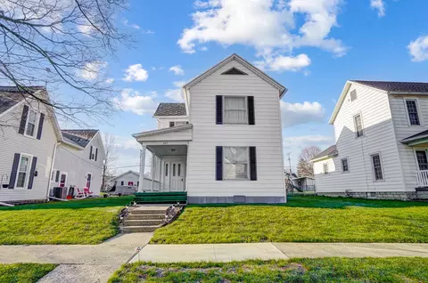 603 W Mechanic St, Wapakoneta, OH 45895