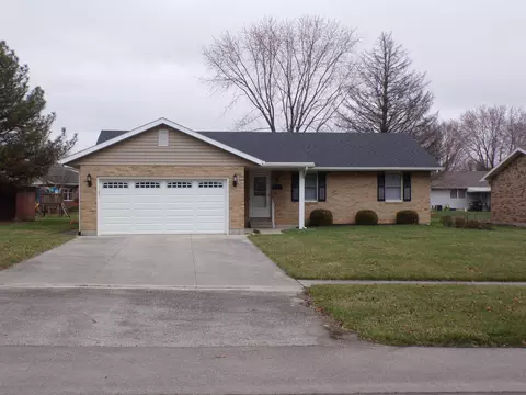 1023 Jackson St, Versailles, OH 45380