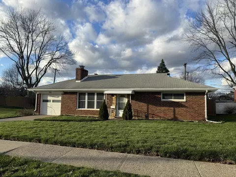 935 Gardner Rd, Dayton, OH 45429 photo 1