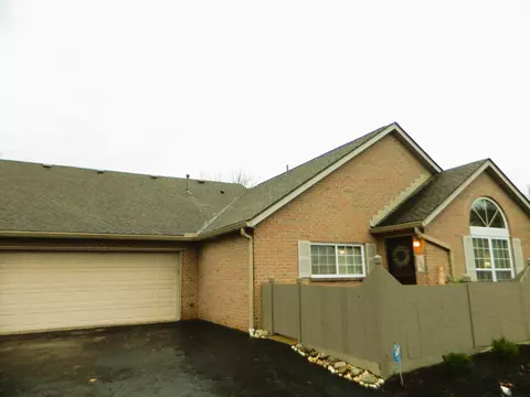 1208 E Amberlea Dr #20-1208, Gahanna, OH 43230