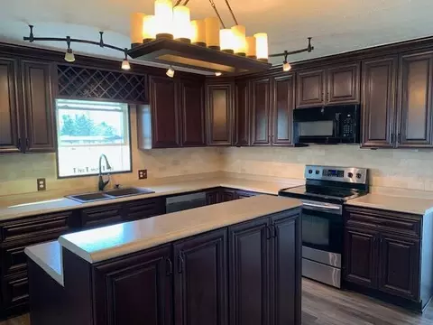 Kitchen - 2663 Myers Rd, Springfield, OH 45502 photo 3 of 6