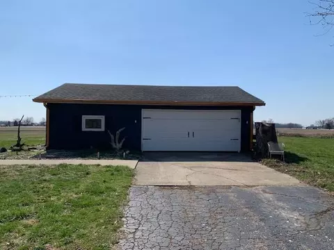 Exterior - 2663 Myers Rd, Springfield, OH 45502 photo 19 of 30