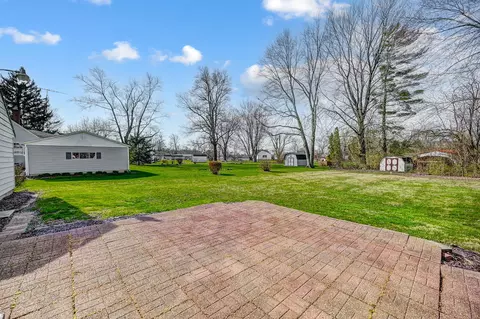 Exterior - 539 W Possum Rd, Springfield, OH 45506 photo 9 of 14