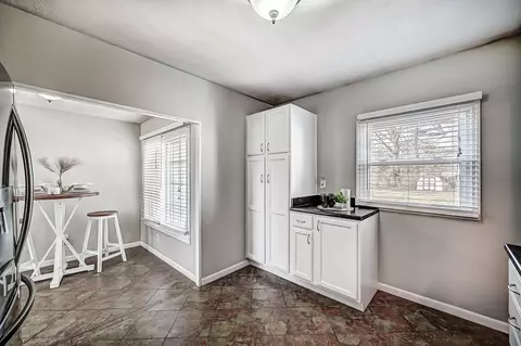 Kitchen - 539 W Possum Rd, Springfield, OH 45506 photo 5 of 5