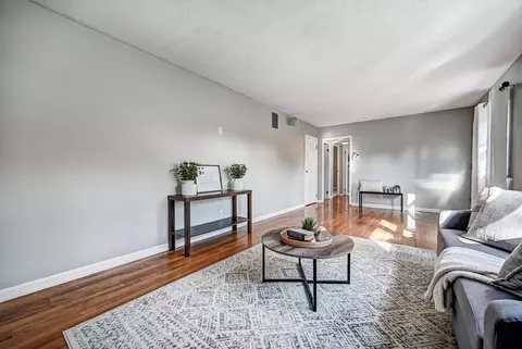 Living - 539 W Possum Rd, Springfield, OH 45506 photo 1 of 1