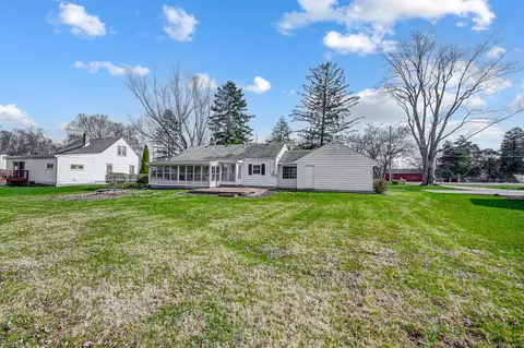 Exterior - 539 W Possum Rd, Springfield, OH 45506 photo 8 of 14