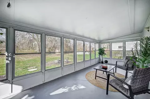 Exterior - 539 W Possum Rd, Springfield, OH 45506 photo 4 of 14