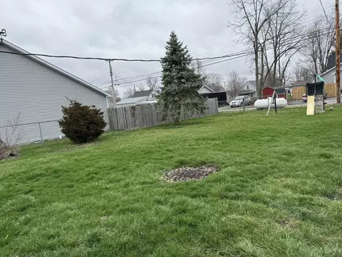 Exterior - 213 S Wayne St, Mendon, OH 45862 photo 4 of 4