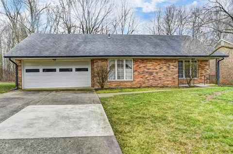 2060 Manhattan Blvd, Springfield, OH 45504 photo 2