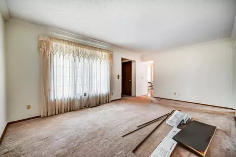 2060 Manhattan Blvd, Springfield, OH 45504 photo 10
