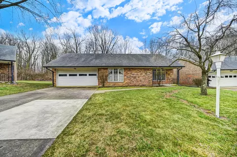 2060 Manhattan Blvd, Springfield, OH 45504