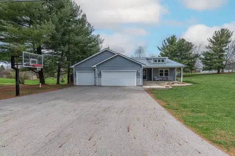 317 Whitestone Rd, Springfield, OH 45504 photo 3
