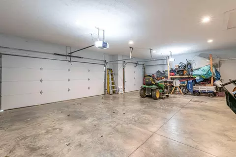 317 Whitestone Rd, Springfield, OH 45504 photo 35
