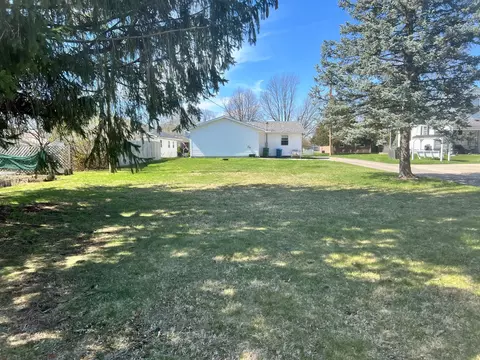 338 Buckeye Ave, Sidney, OH 45365 photo 2