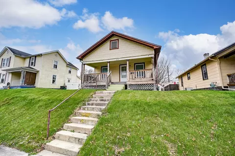 Exterior - 903 Homestead Ave, Springfield, OH 45503 photo 2 of 9