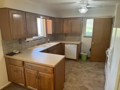 1913 Fairway Dr, Springfield, OH 45504 photo 7
