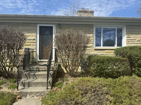 1913 Fairway Dr, Springfield, OH 45504 photo 3