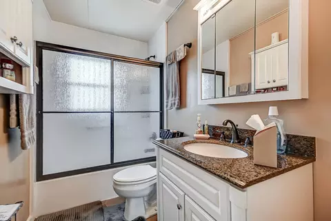 1063 Heard Ave, Springfield, OH 45506 photo 21