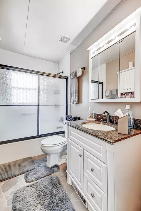 1063 Heard Ave, Springfield, OH 45506 photo 22