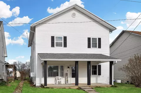 152 N Main St, Palestine, OH 45352