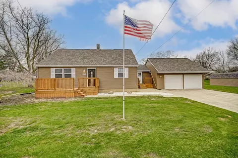 8750 Fifth St, Tipp City, OH 45371