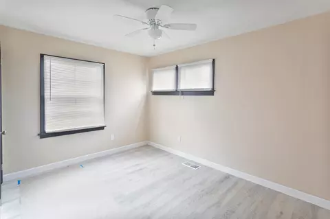 1411 Barclay St, Springfield, OH 45505 photo 11