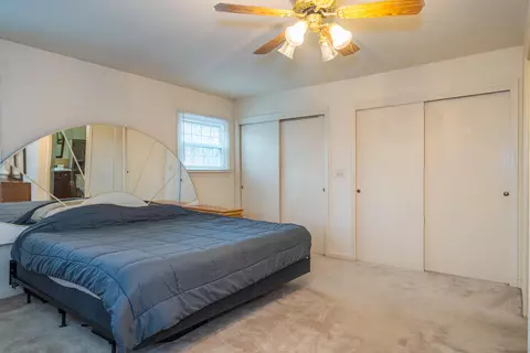 Bedroom - 264 Canterbury Dr, Kettering, OH 45429 photo 2 of 7